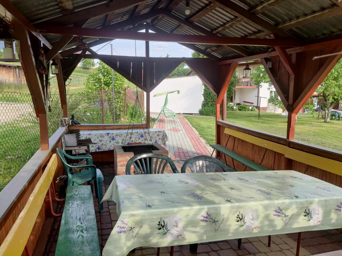 Przy Winogronie Otel Uherce Mineralne Dış mekan fotoğraf